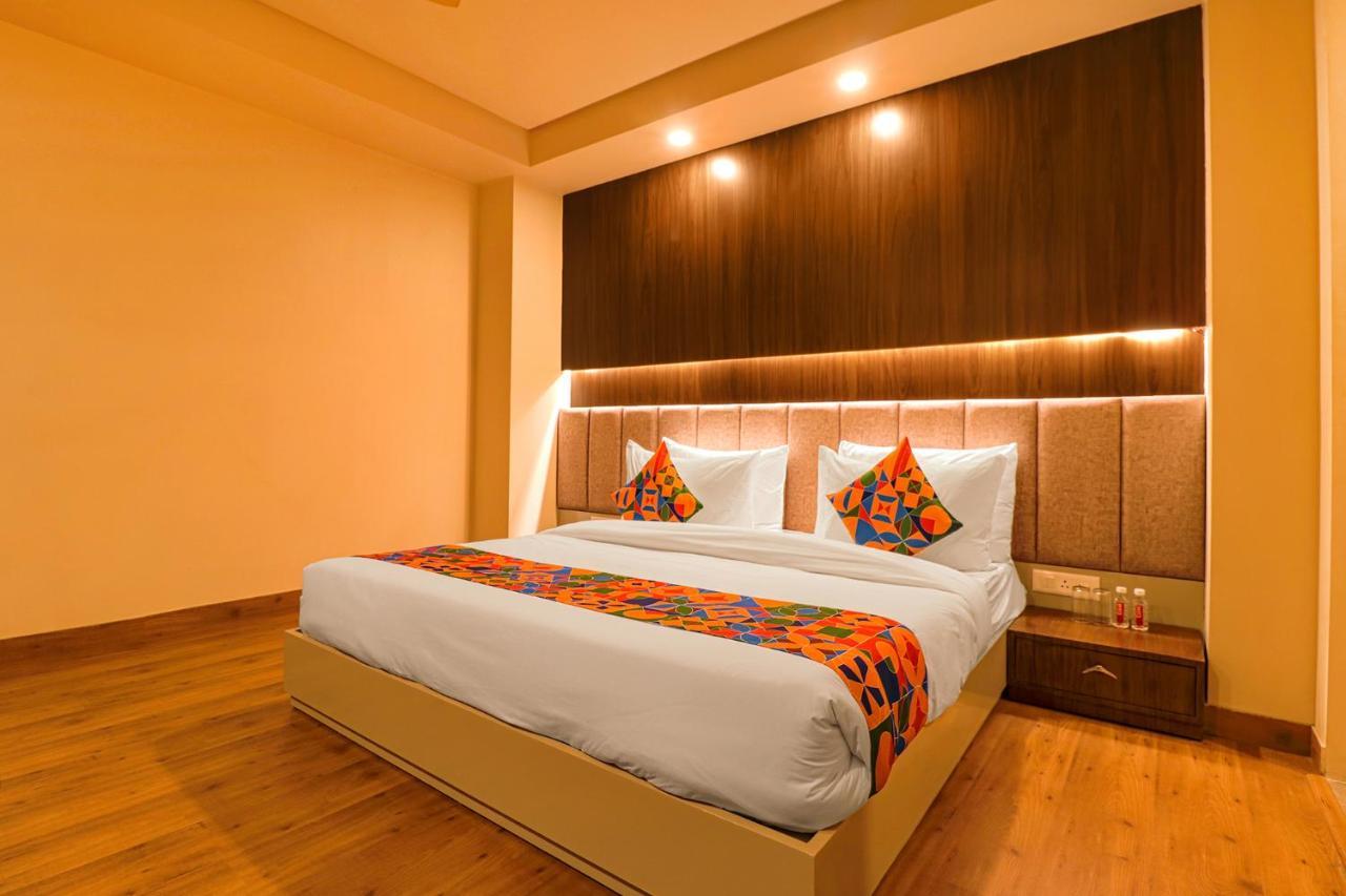 Fabhotel Prime Shanit Delhi Kültér fotó